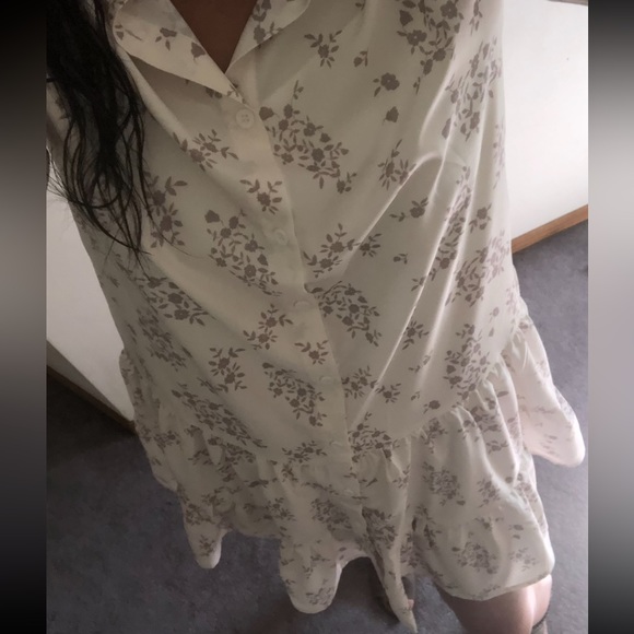 😁Happy Girl Babydoll Dress 😁Size Medium - Picture 11 of 12